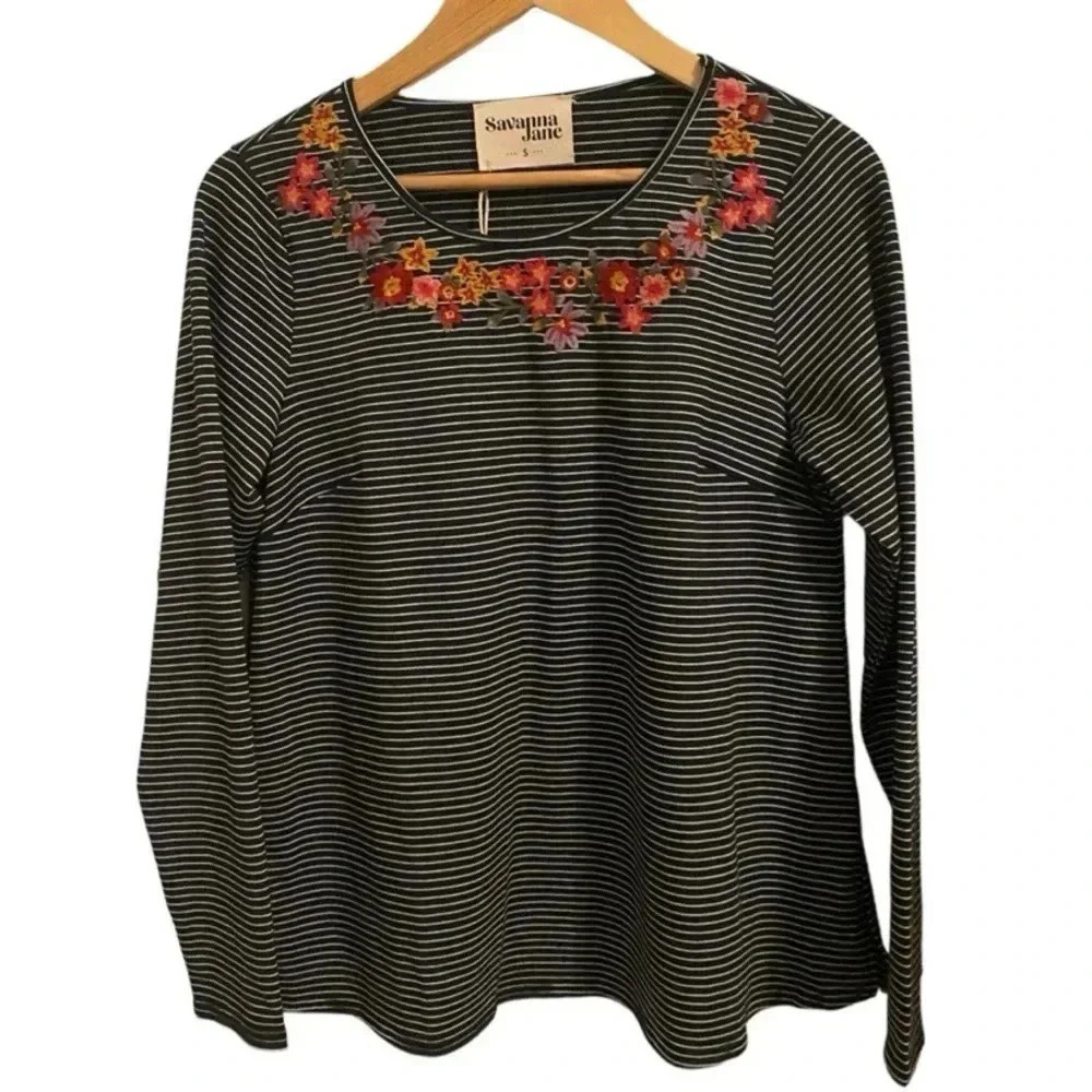 Savanna Jane Womens NWT Striped Embroidered T-Shirt